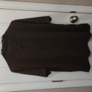 Liz & Me sweater.